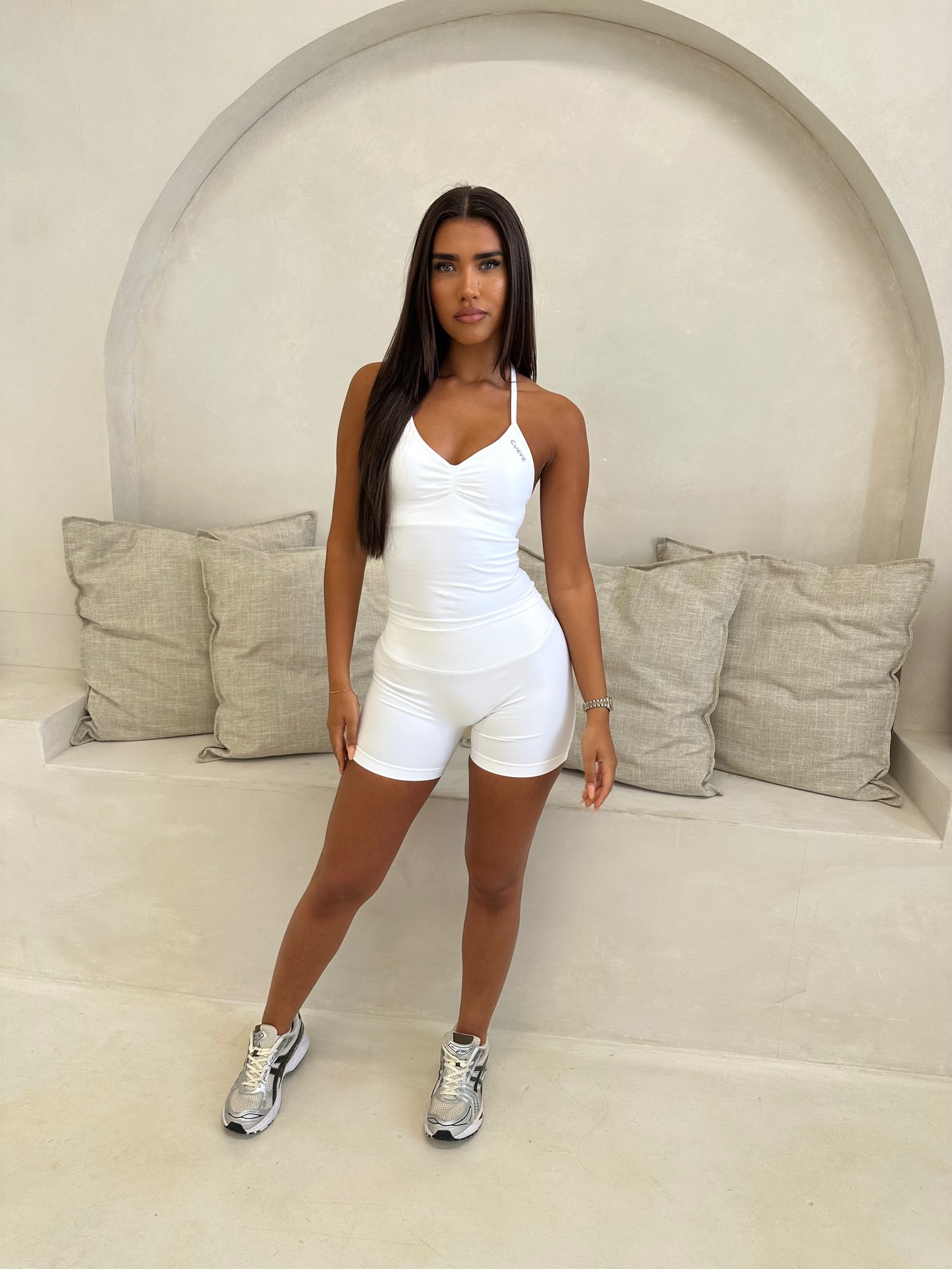 White seamless fitness vest